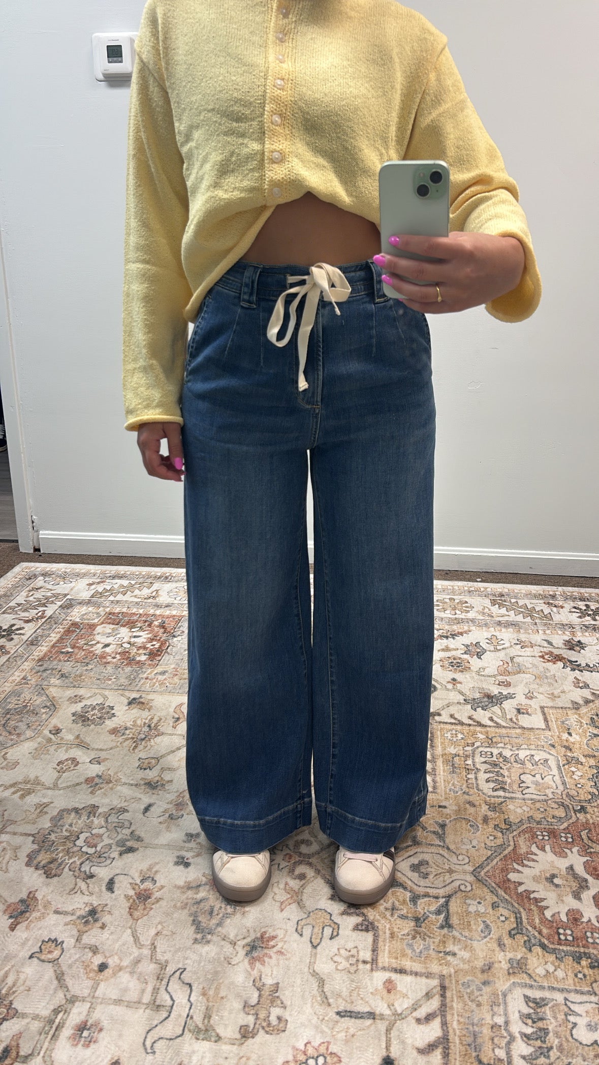 DARK WASHED TIED IN FRONT DENIM PANTS