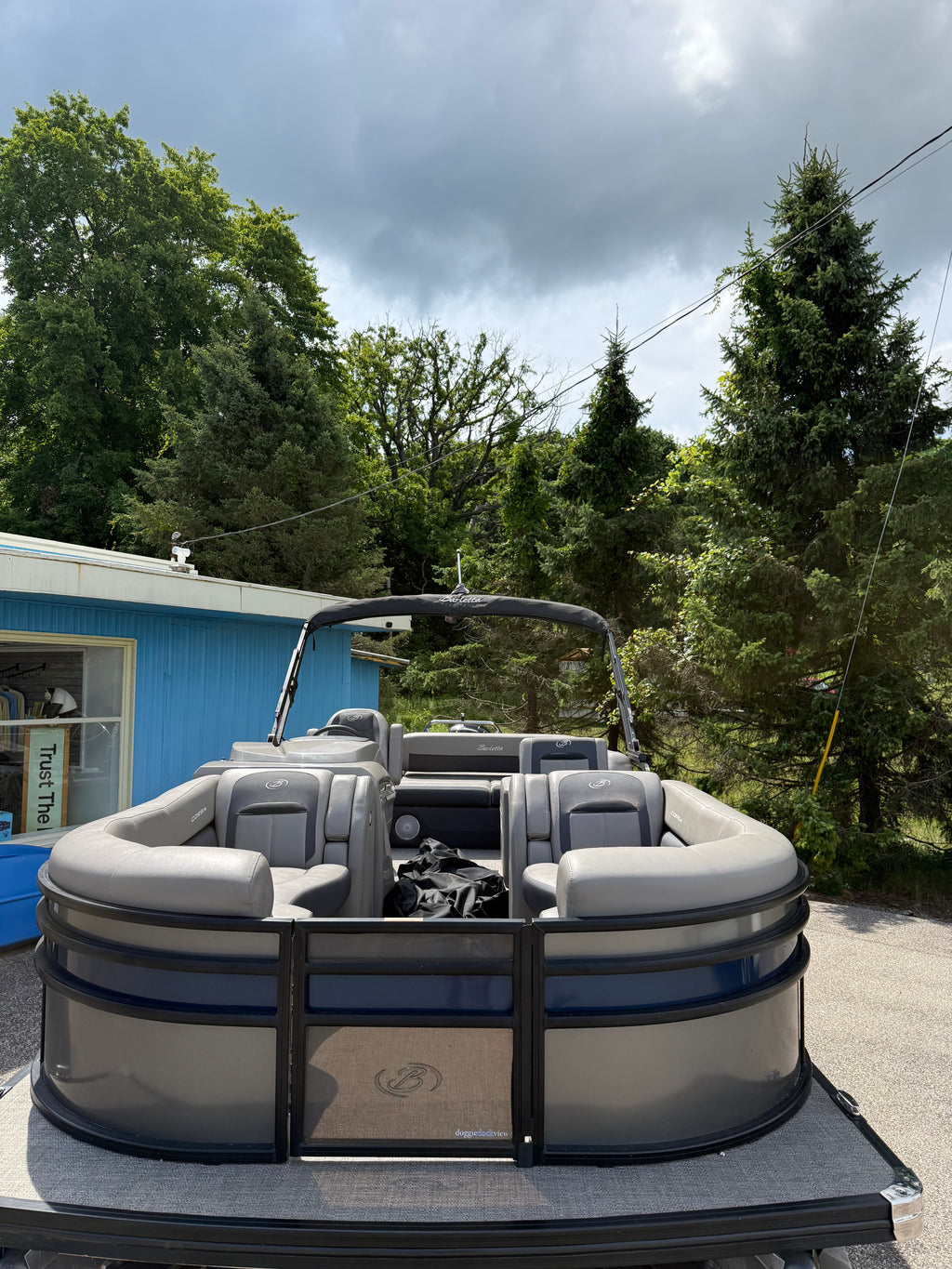 2022 Barletta 23’ Pontoon call for pricing