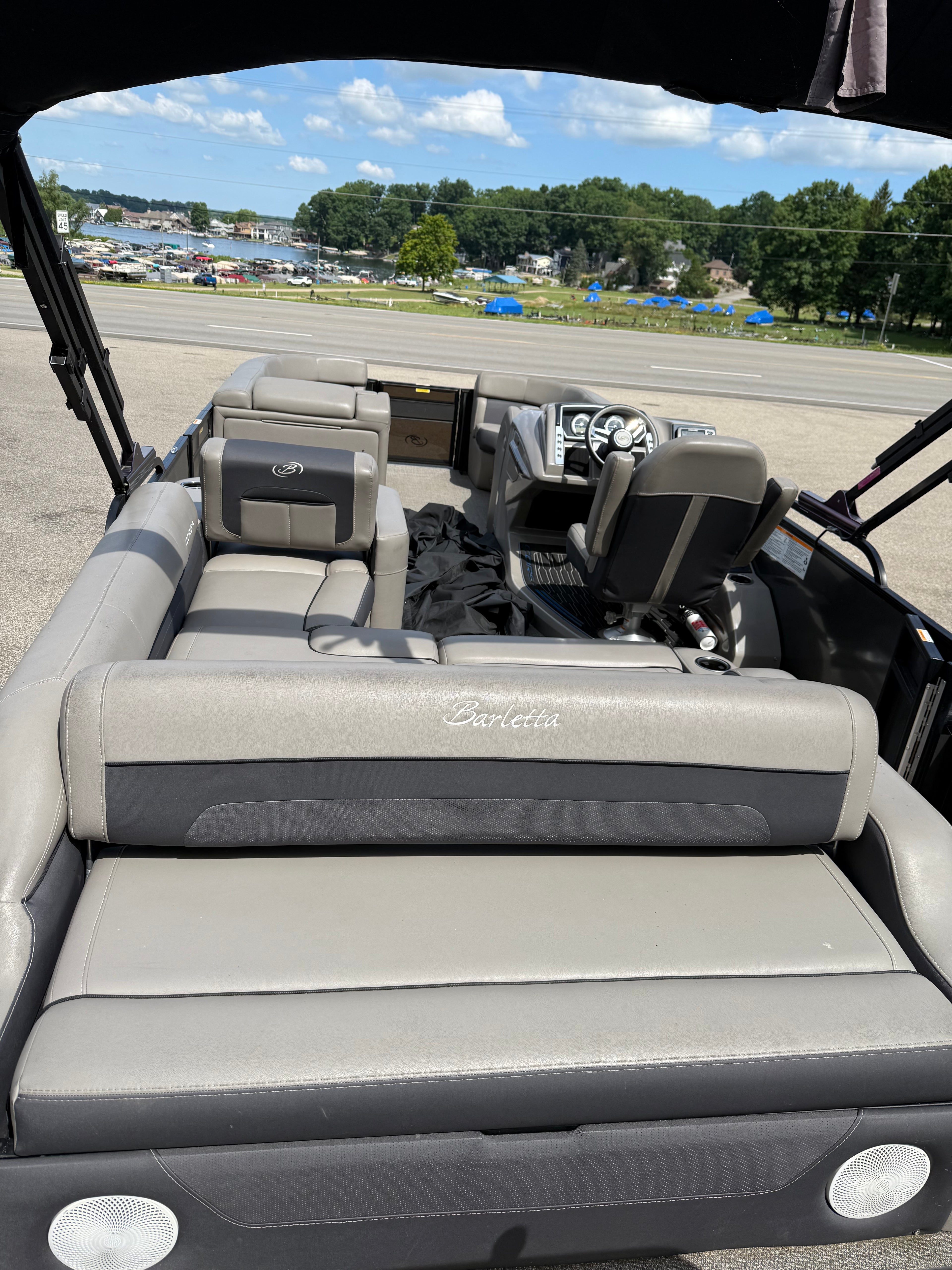 2022 Barletta 23’ Pontoon call for pricing