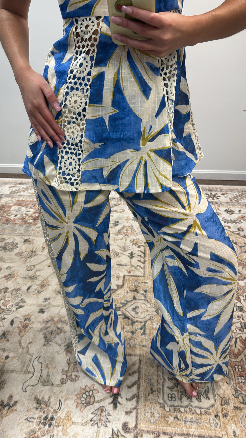 Breezy Wide-Leg Pant