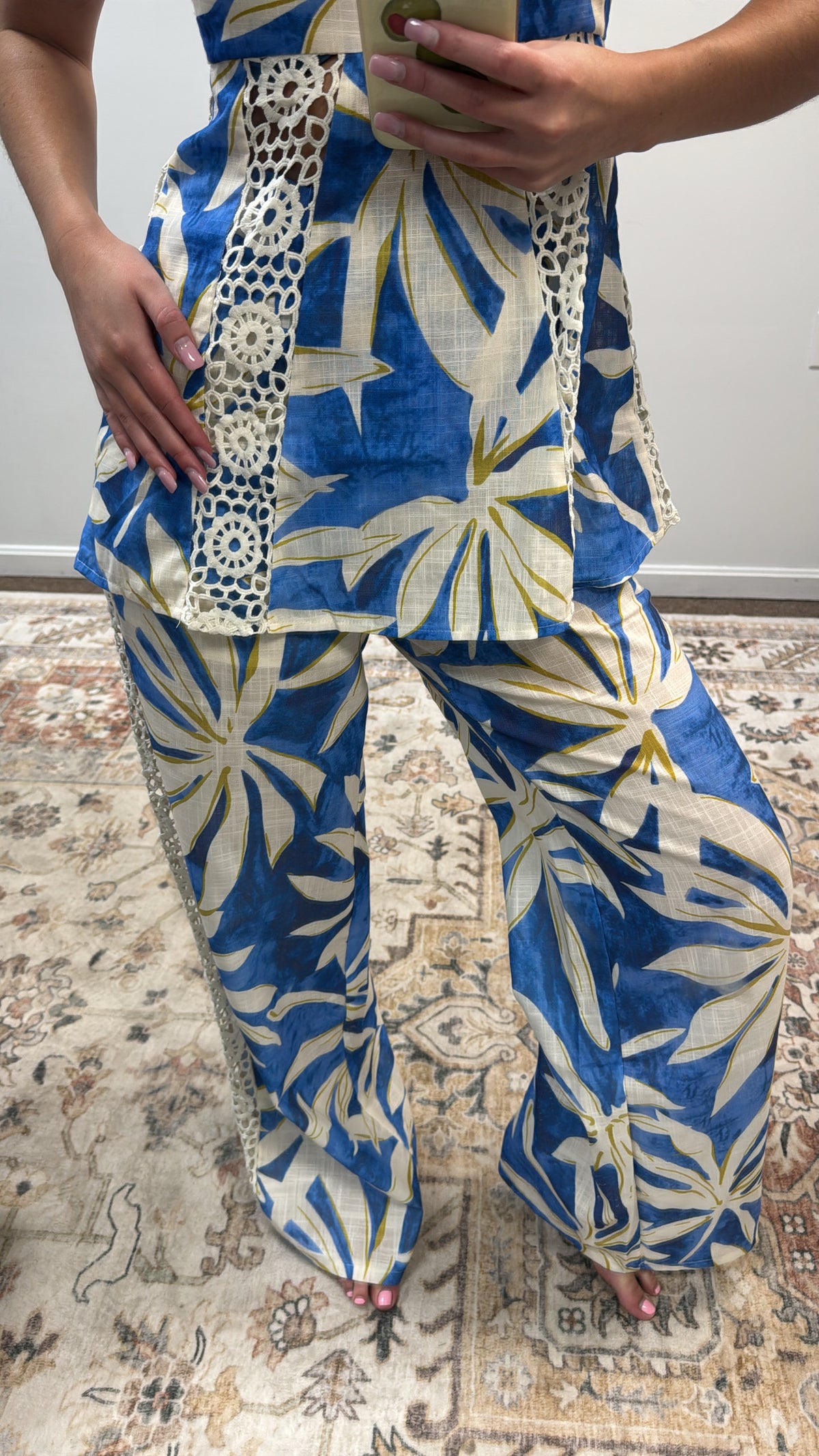 Breezy Wide-Leg Pant