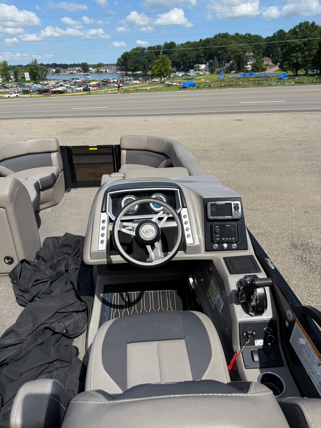 2022 Barletta 23’ Pontoon call for pricing