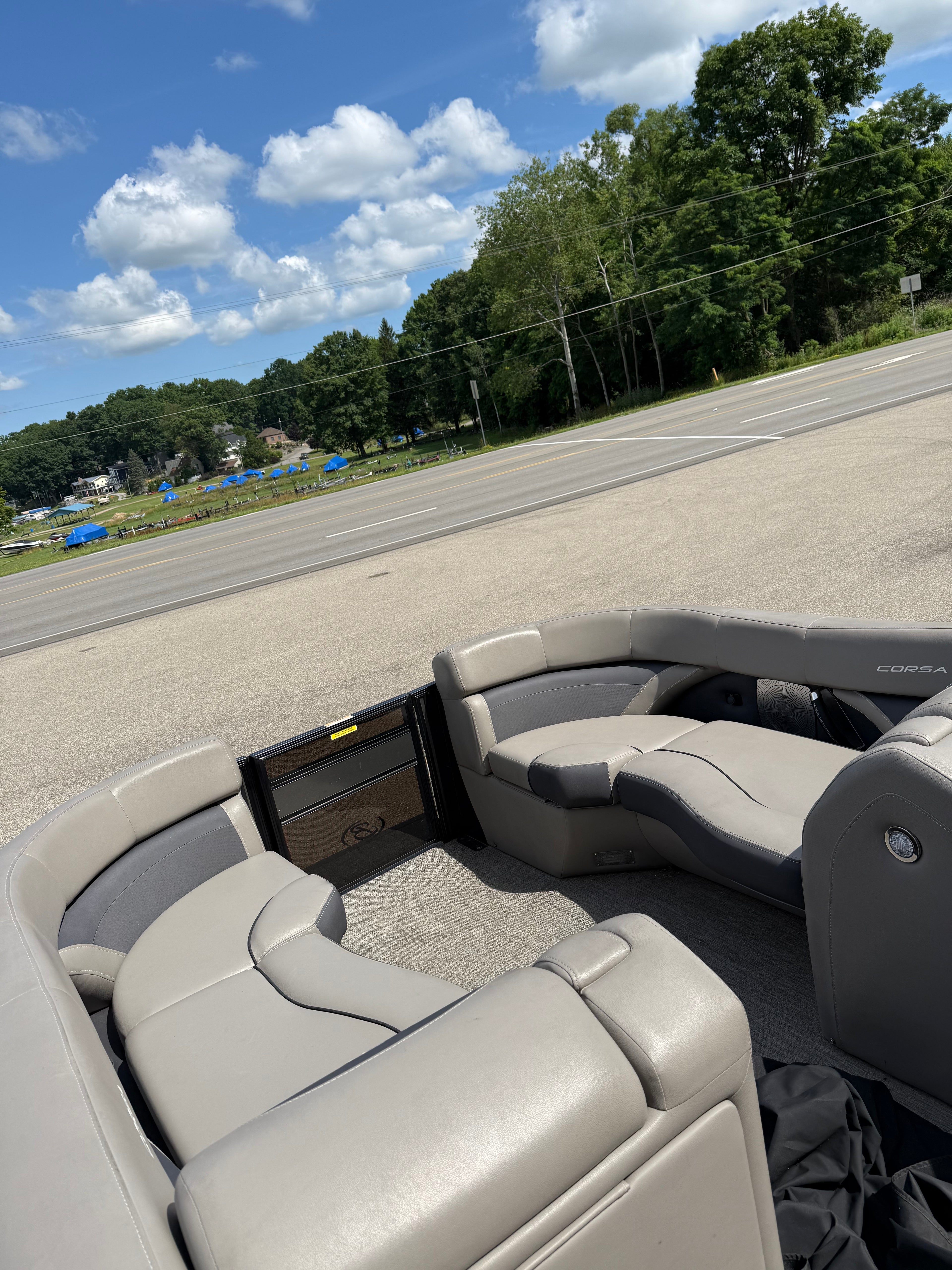 2022 Barletta 23’ Pontoon call for pricing