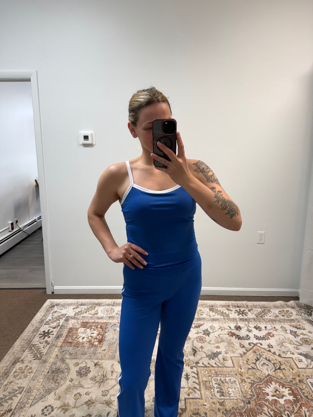 Sculpted Outline Tank Top