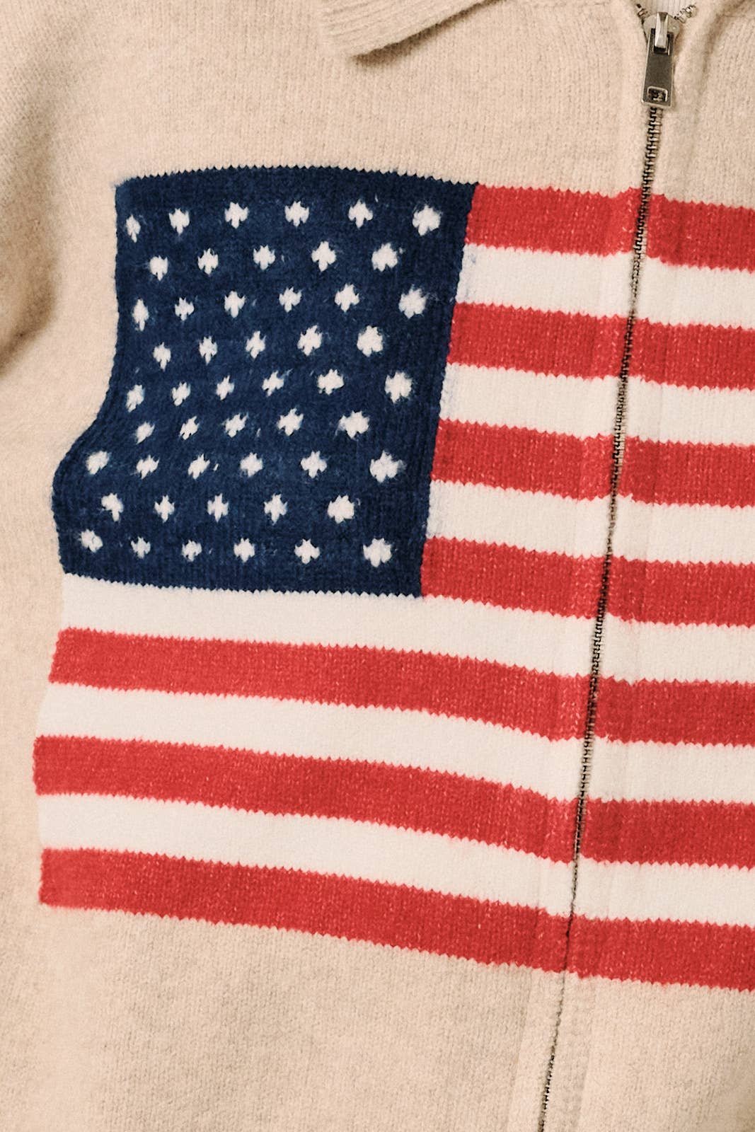 COLLARED LONG SLEEVE USA FLAG SWEATER ZIP UP