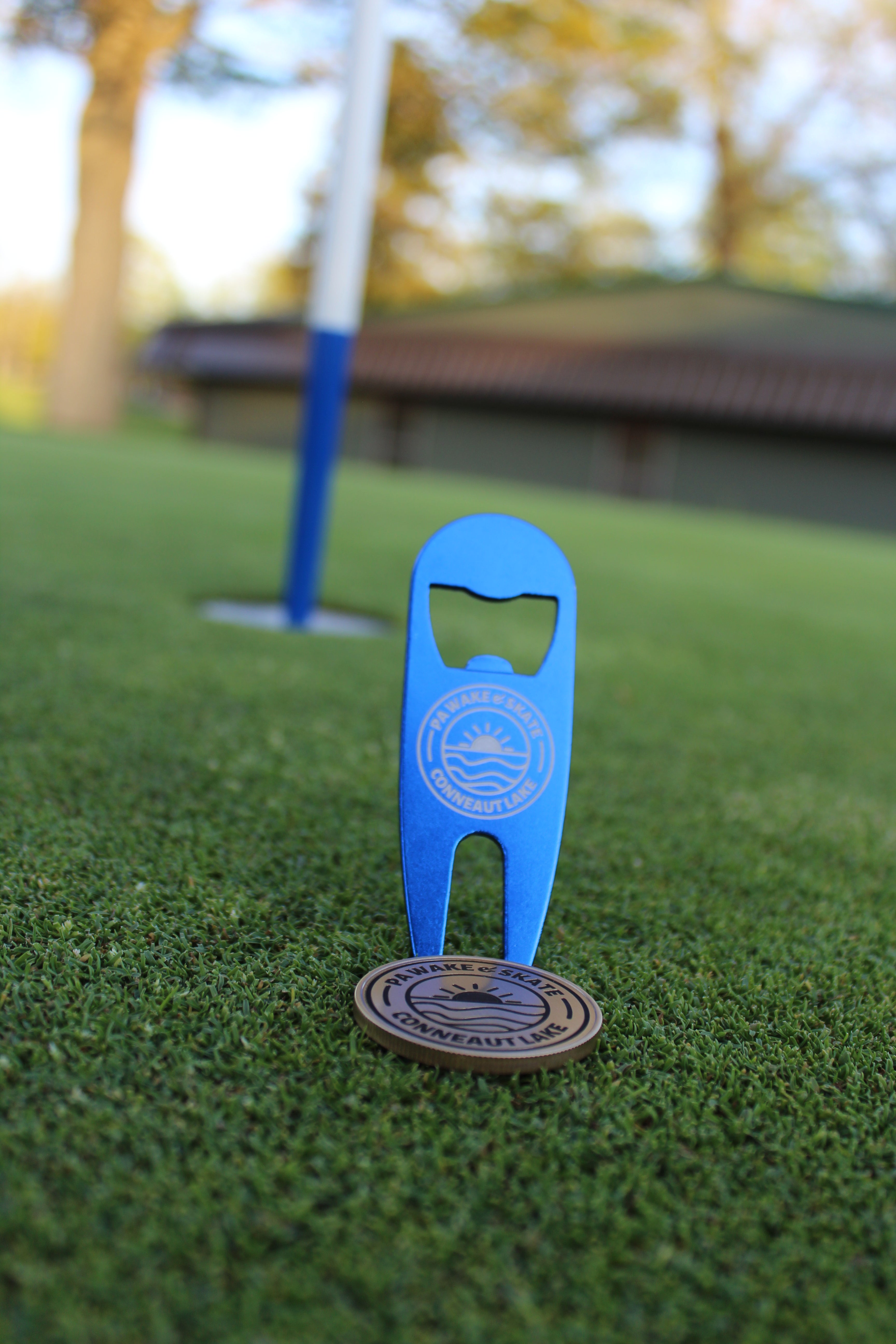 The Lake Links Divot Tool