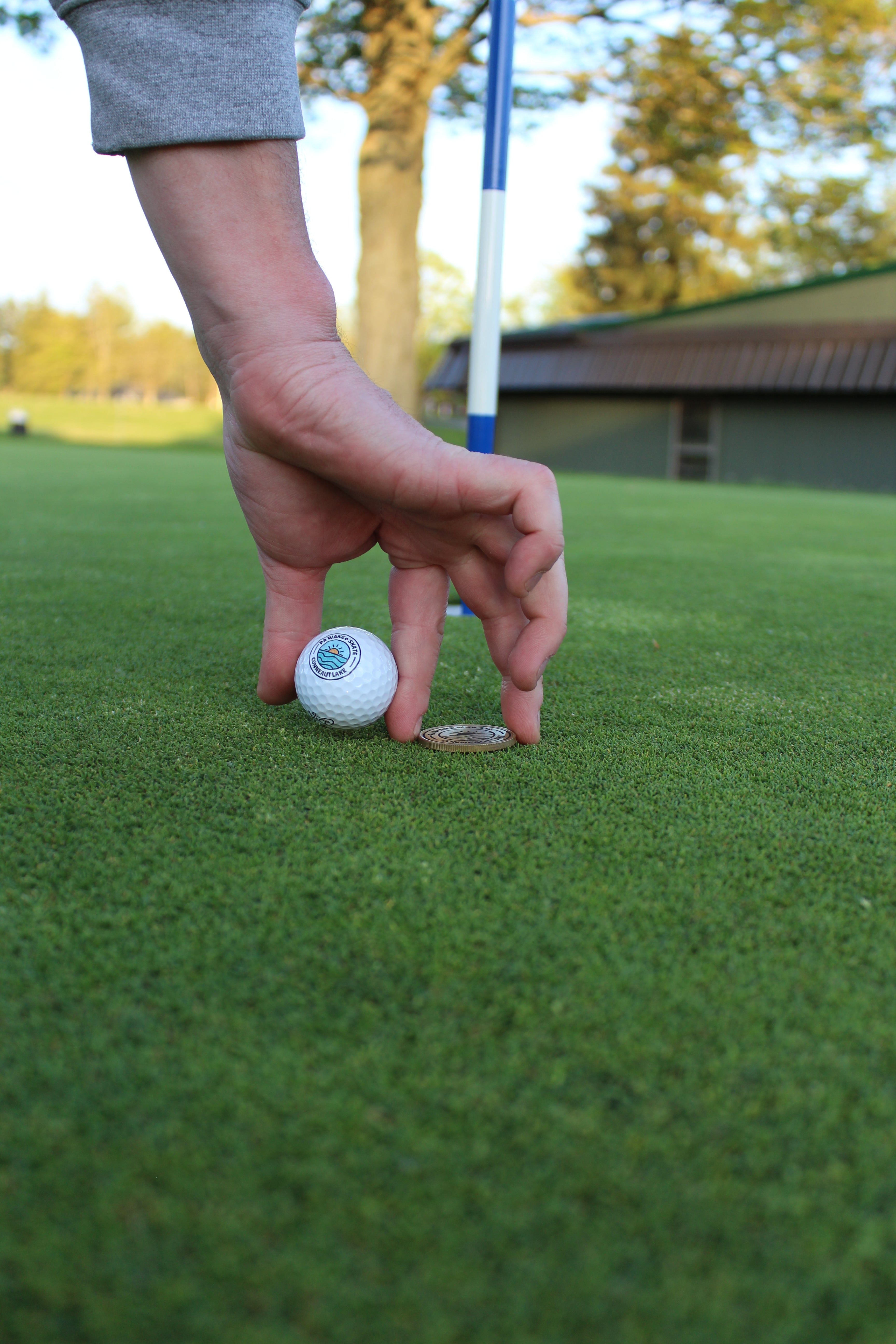 The Shoreline Ball Marker